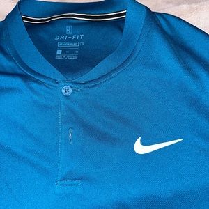 Nike court shirt
